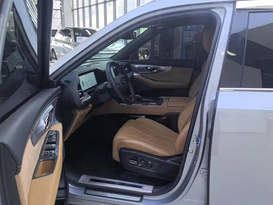GAC Motor Trumpchi ES9 — миниатюра 9