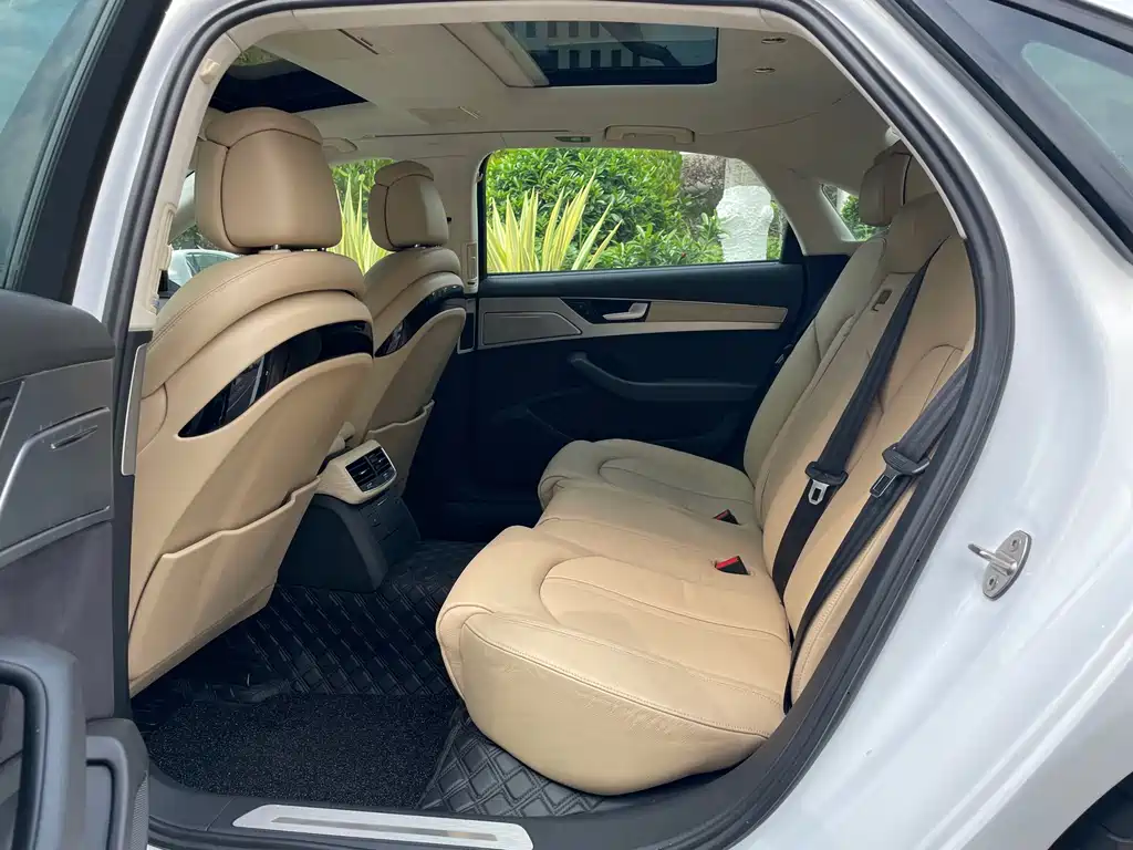 Audi A8 2013 A8L 45 TFSI quattro Comfort
