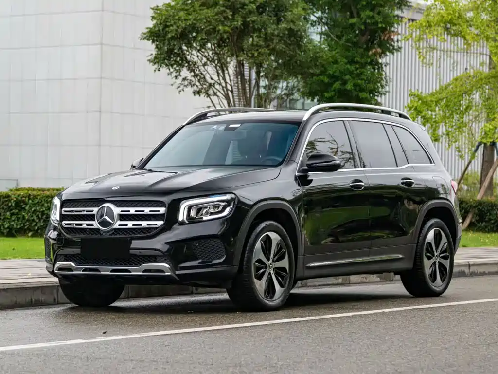 MERCEDES-BENZ GLB
