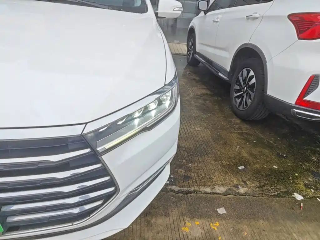 BYD Qin — миниатюра 24