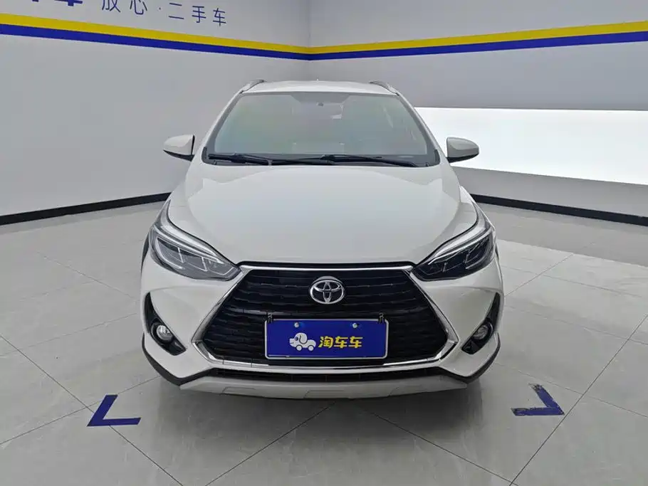 Toyota Yaris L — миниатюра 2