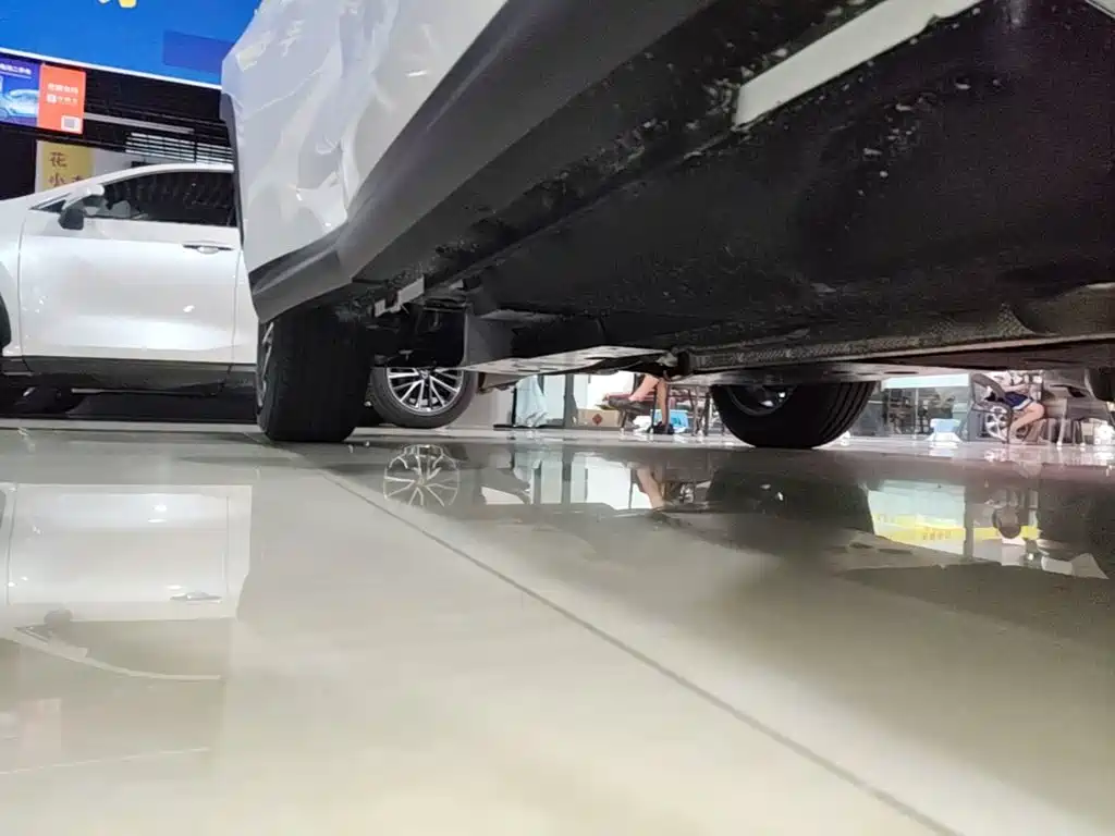 Lexus NX — миниатюра 21