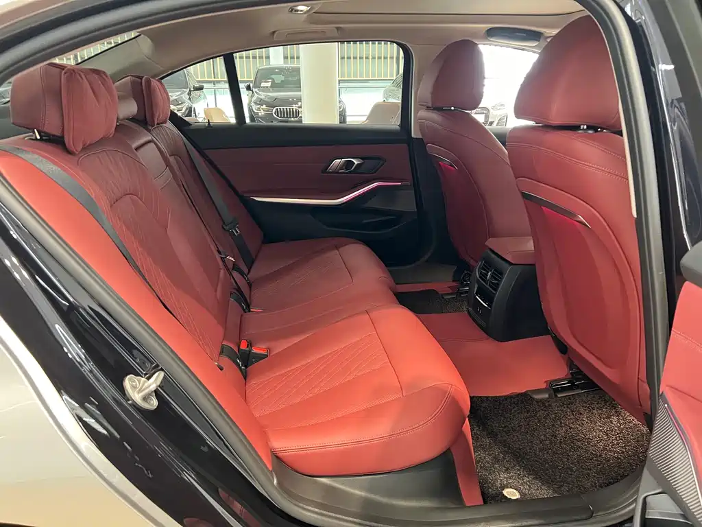 BMW i3 — миниатюра 13