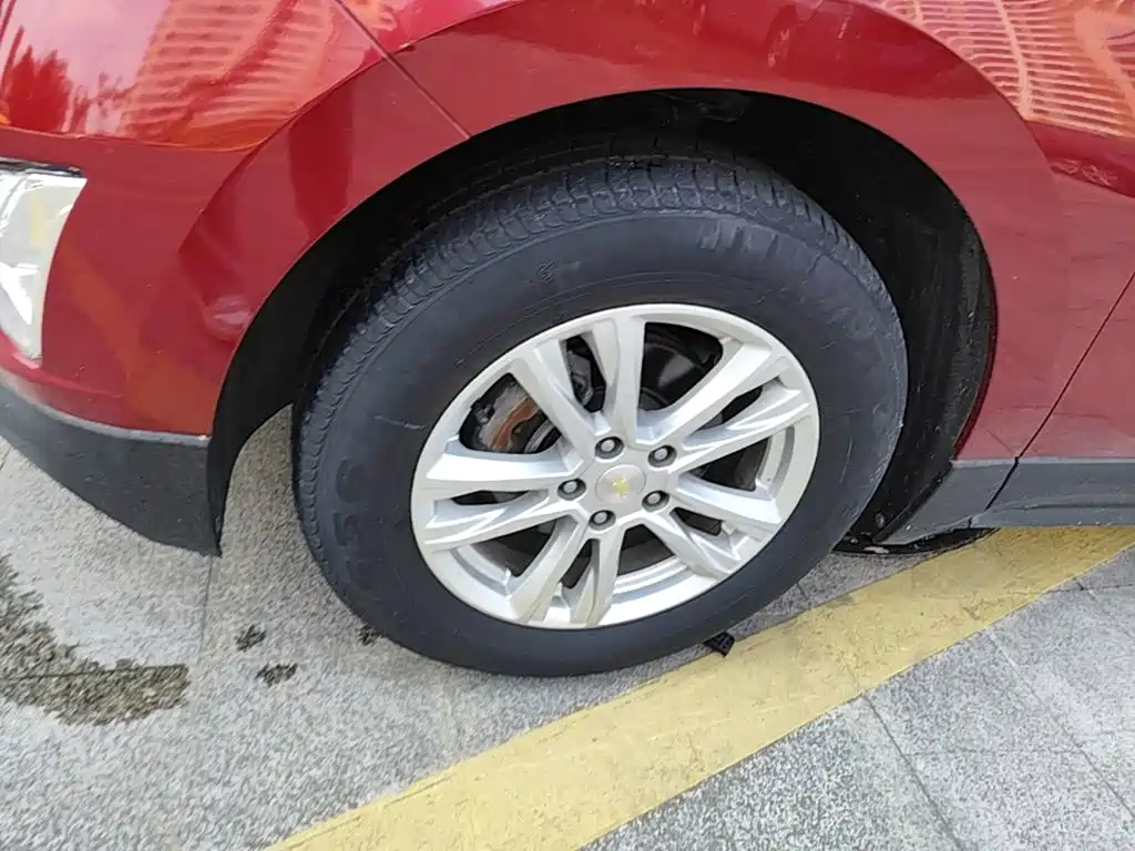 Chevrolet Equinox — миниатюра 23