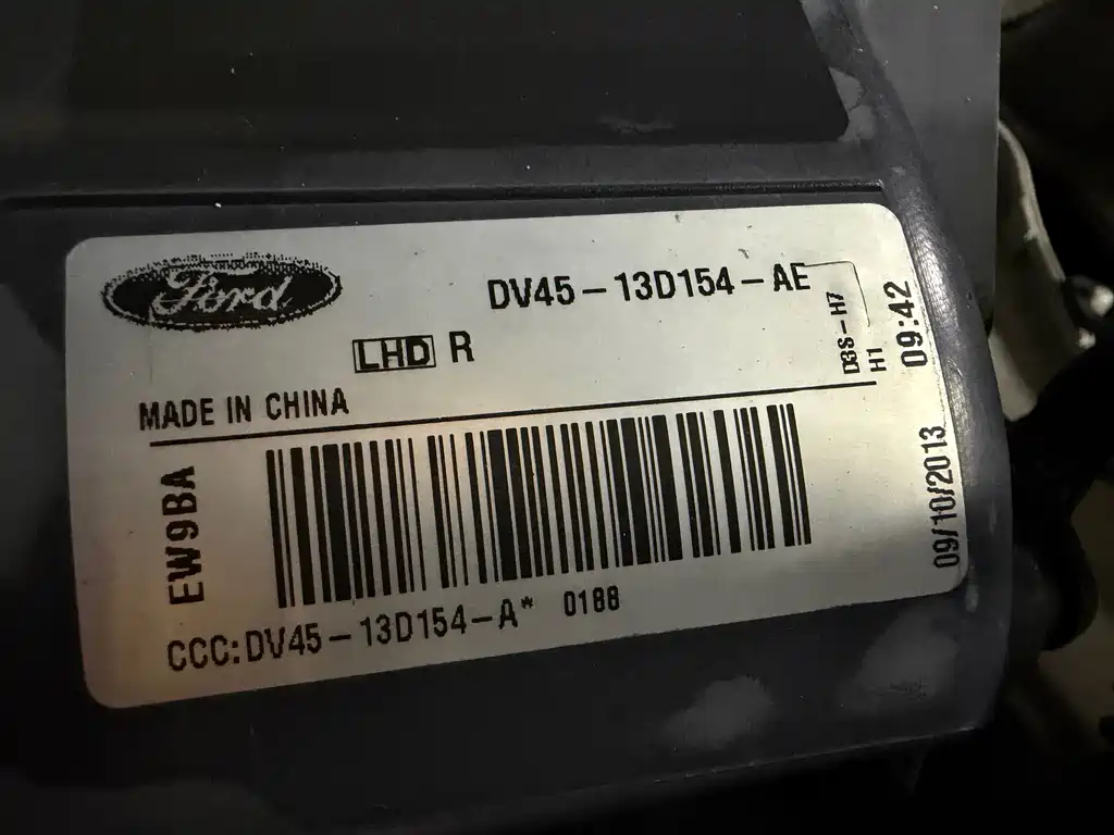 Ford Kuga — миниатюра 46