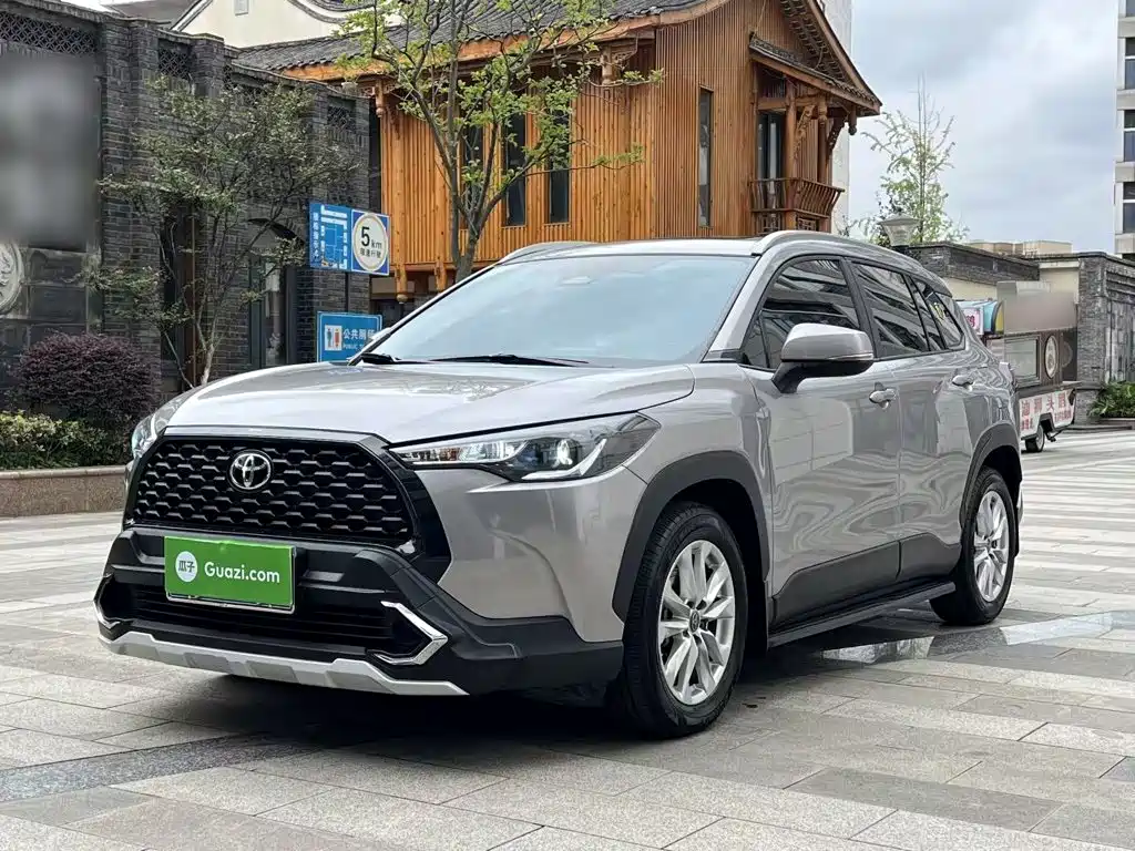 Toyota Corolla Cross — миниатюра 2