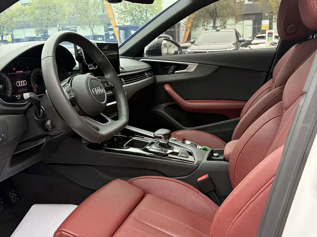 Audi A4L — миниатюра 11