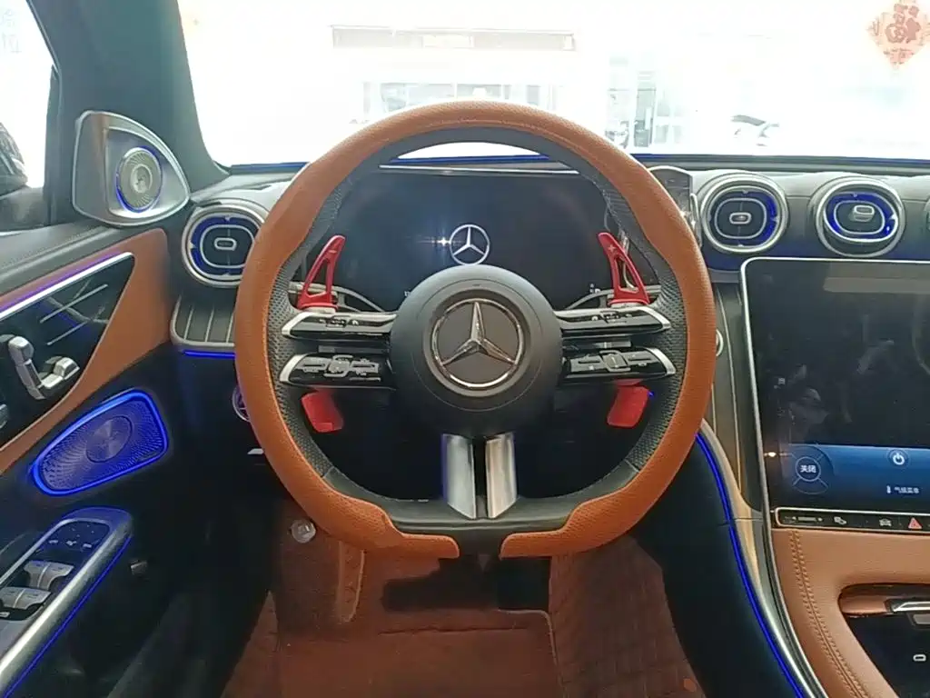 Mercedes-Benz C-Class — миниатюра 11