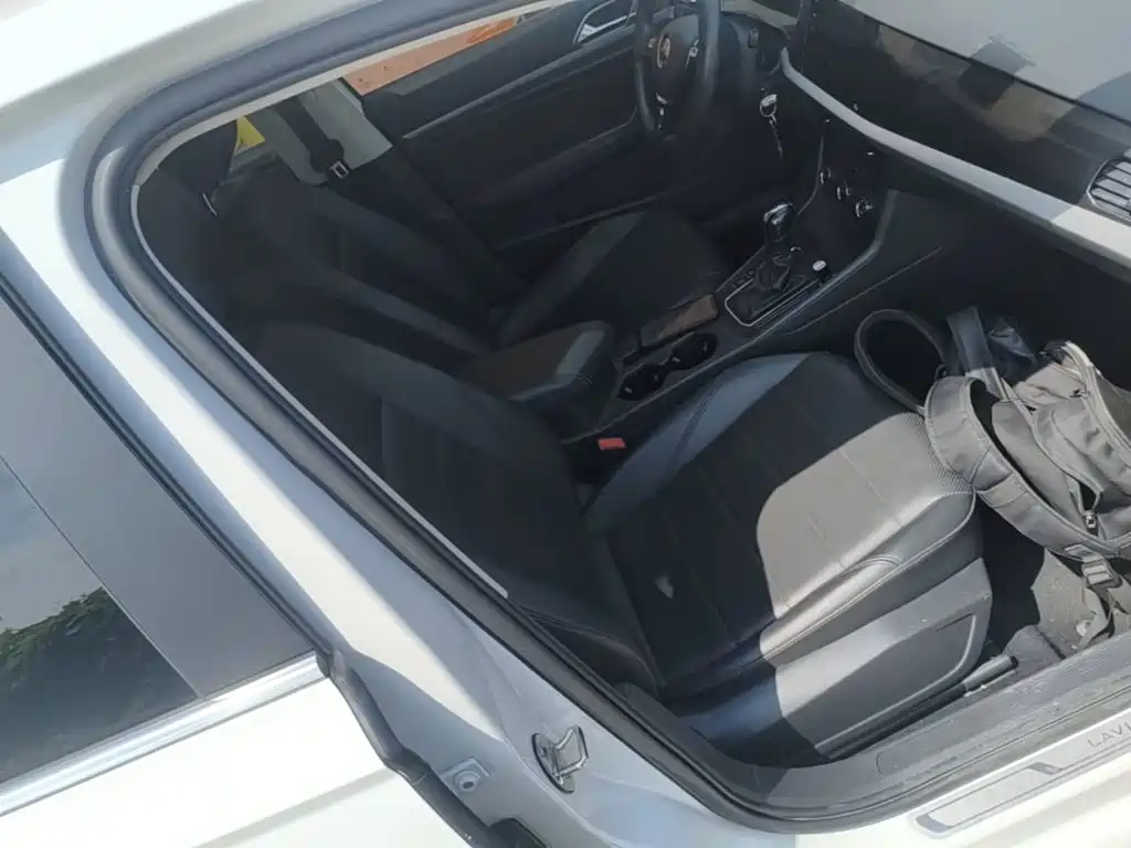 Volkswagen Lavida — миниатюра 25