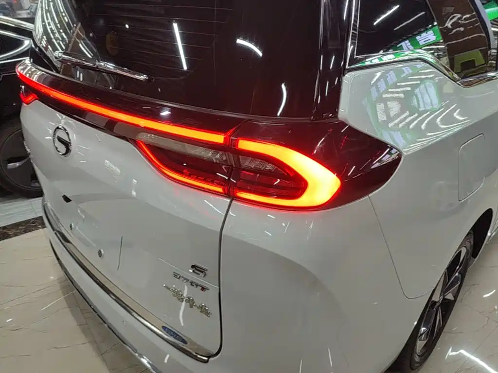 GAC Motor Trumpchi M6 — миниатюра 8