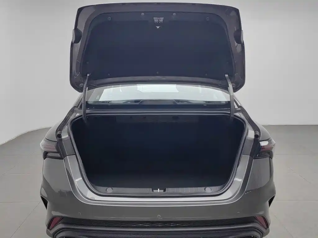 Geely Binrui — миниатюра 16