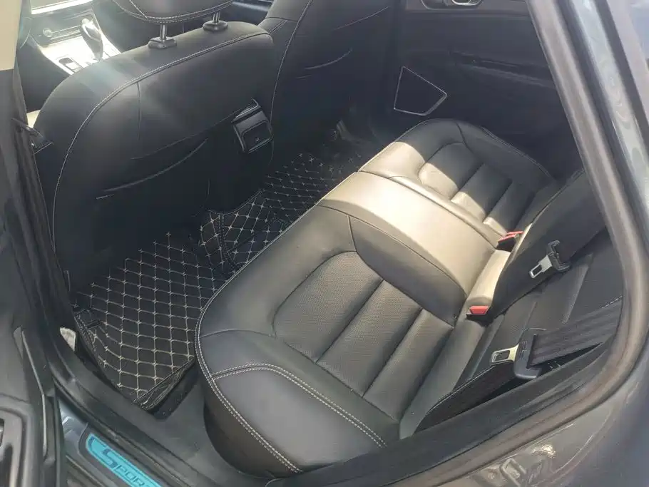 Geely Emgrand GS — миниатюра 11