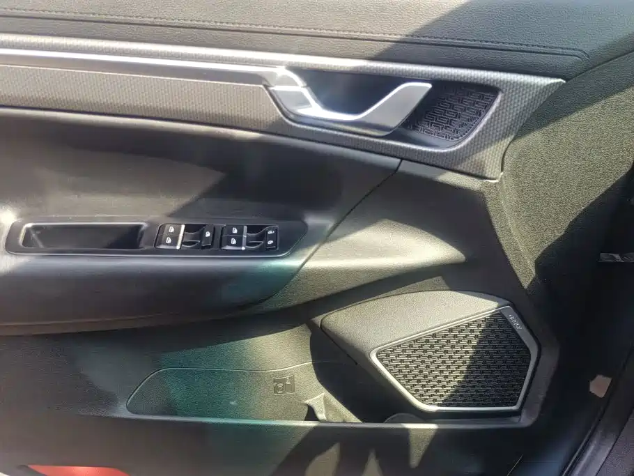 Geely Emgrand GS — миниатюра 7