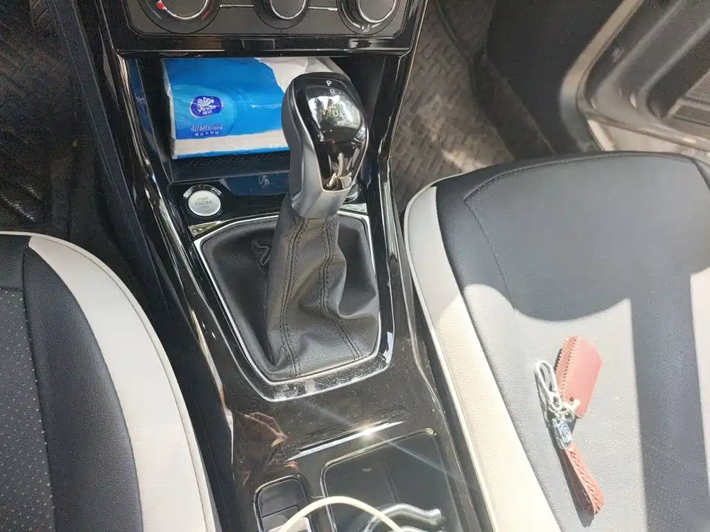 Volkswagen Tharu — миниатюра 15