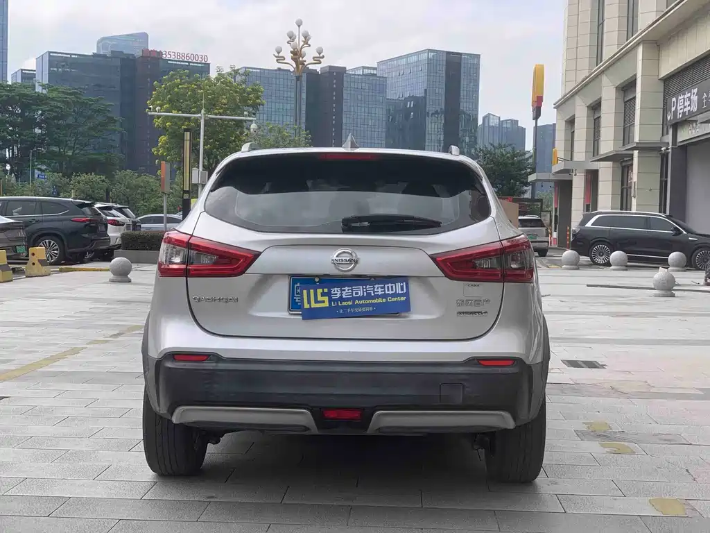 Nissan Qashqai — миниатюра 4