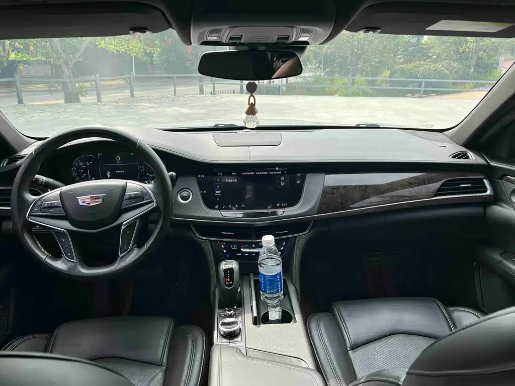 Cadillac CT6 — миниатюра 9
