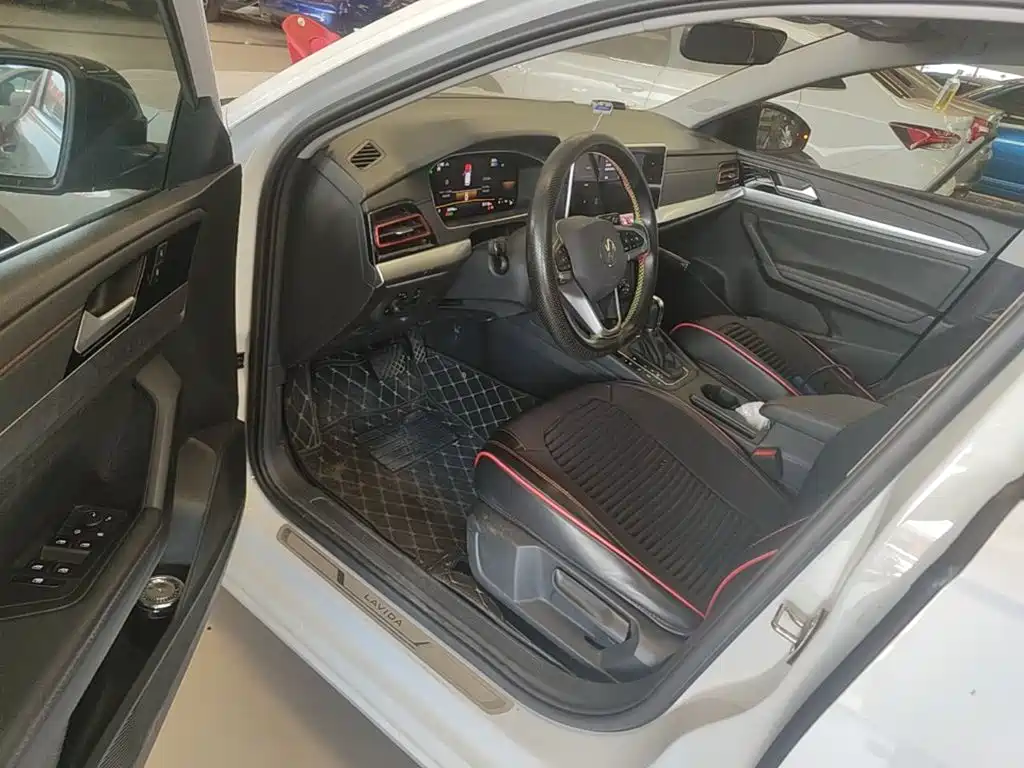 Volkswagen Lavida — миниатюра 16