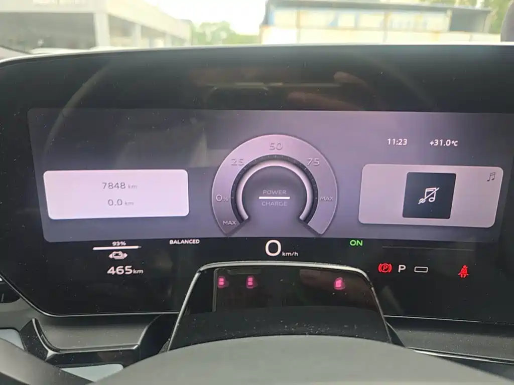 Audi AudiQ6L e-tron — миниатюра 16
