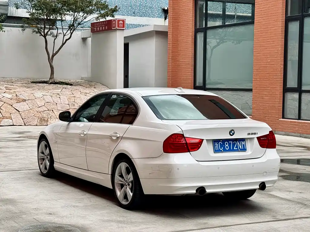 BMW 3 Series (Import) — миниатюра 6