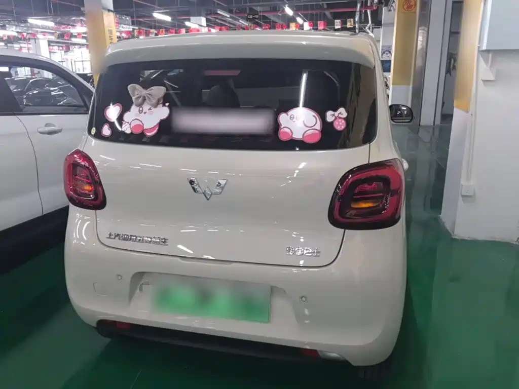 Wuling MINIEV — миниатюра 6