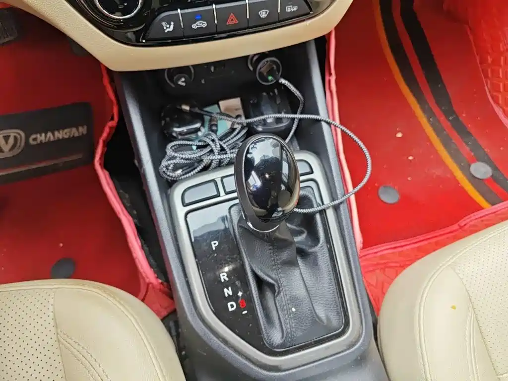 Changan Eado — миниатюра 10