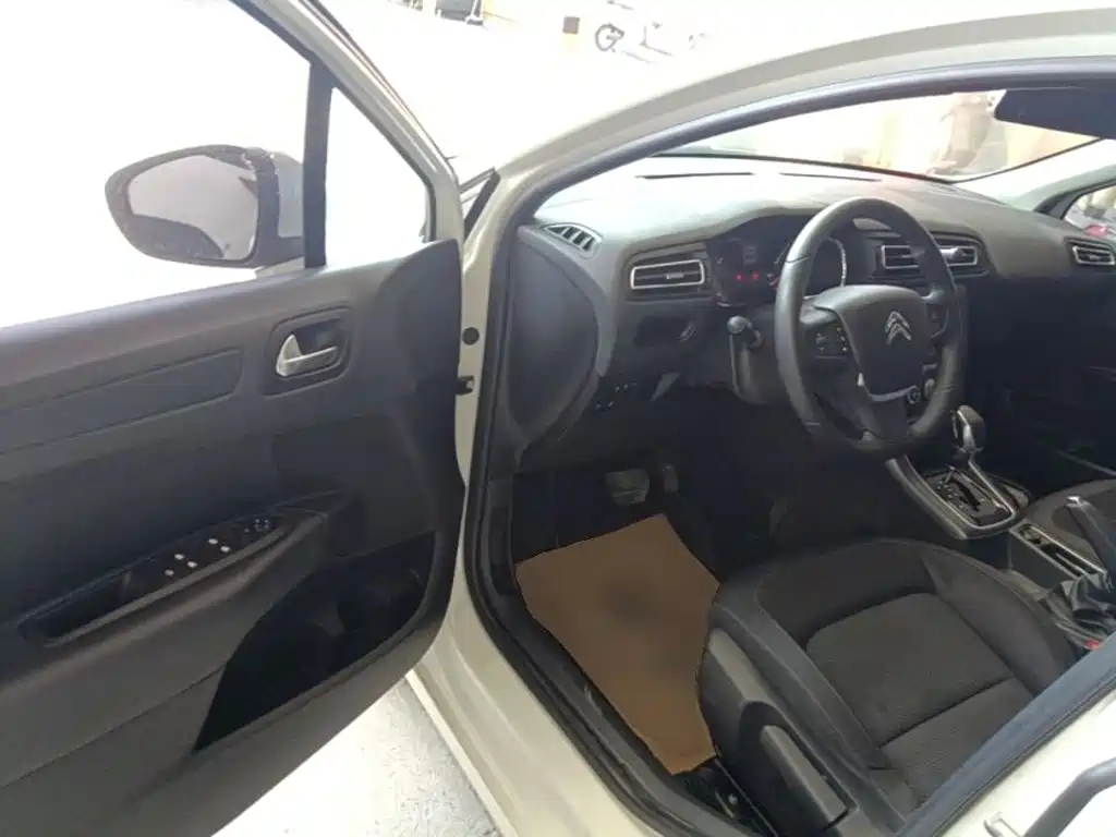 Citroen C4 — миниатюра 16