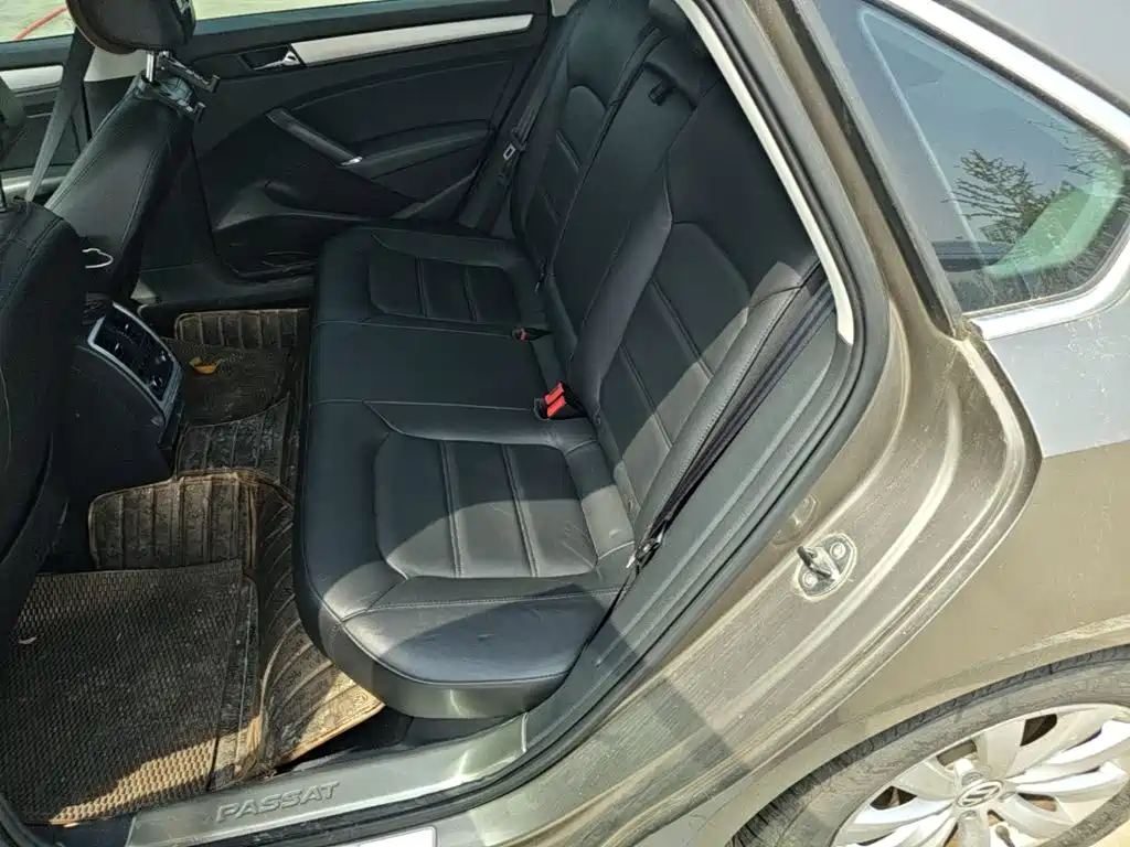 Volkswagen Passat — миниатюра 22
