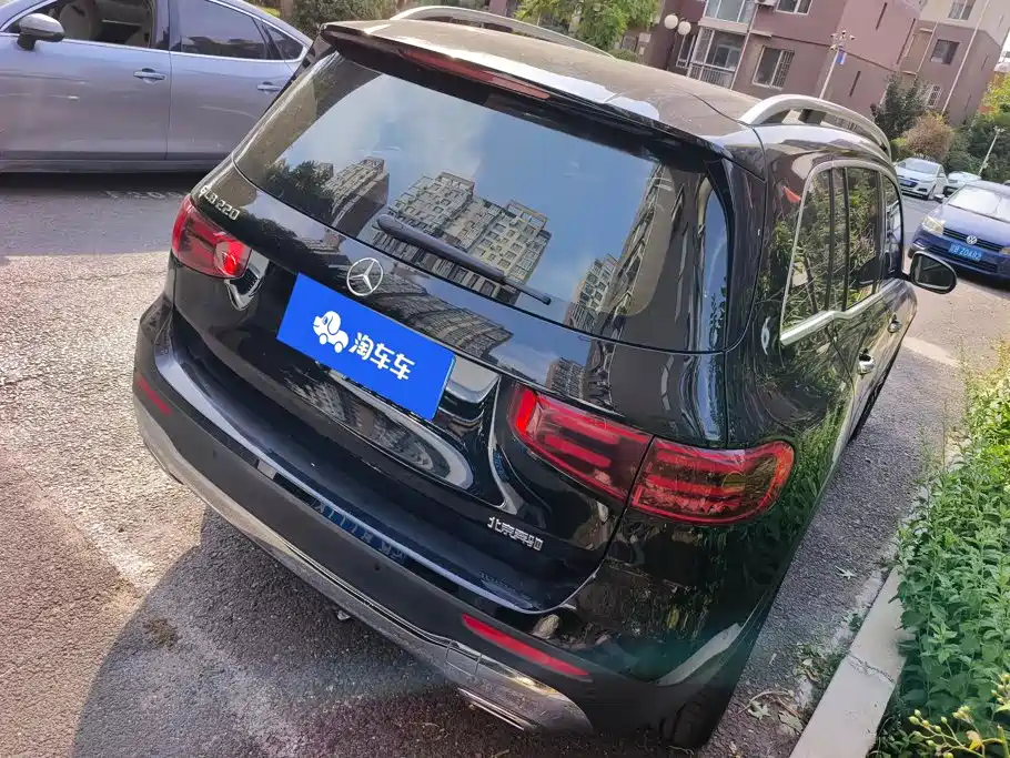 Mercedes-Benz GLB — миниатюра 3