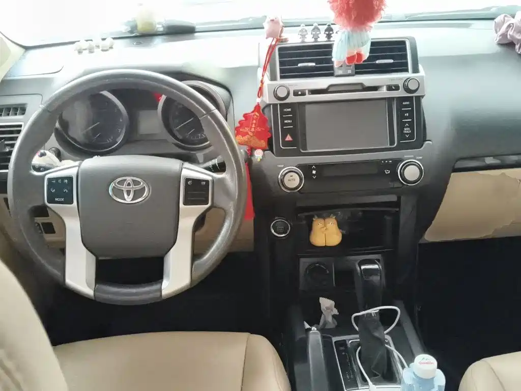 Toyota Prado — миниатюра 10