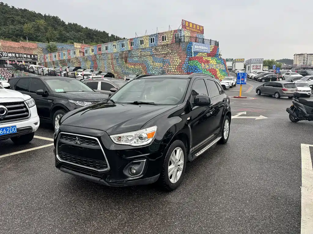 Mitsubishi ASX