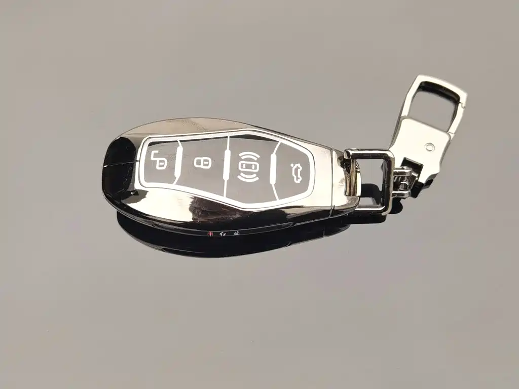 Hongqi Hongqi H5 — миниатюра 19