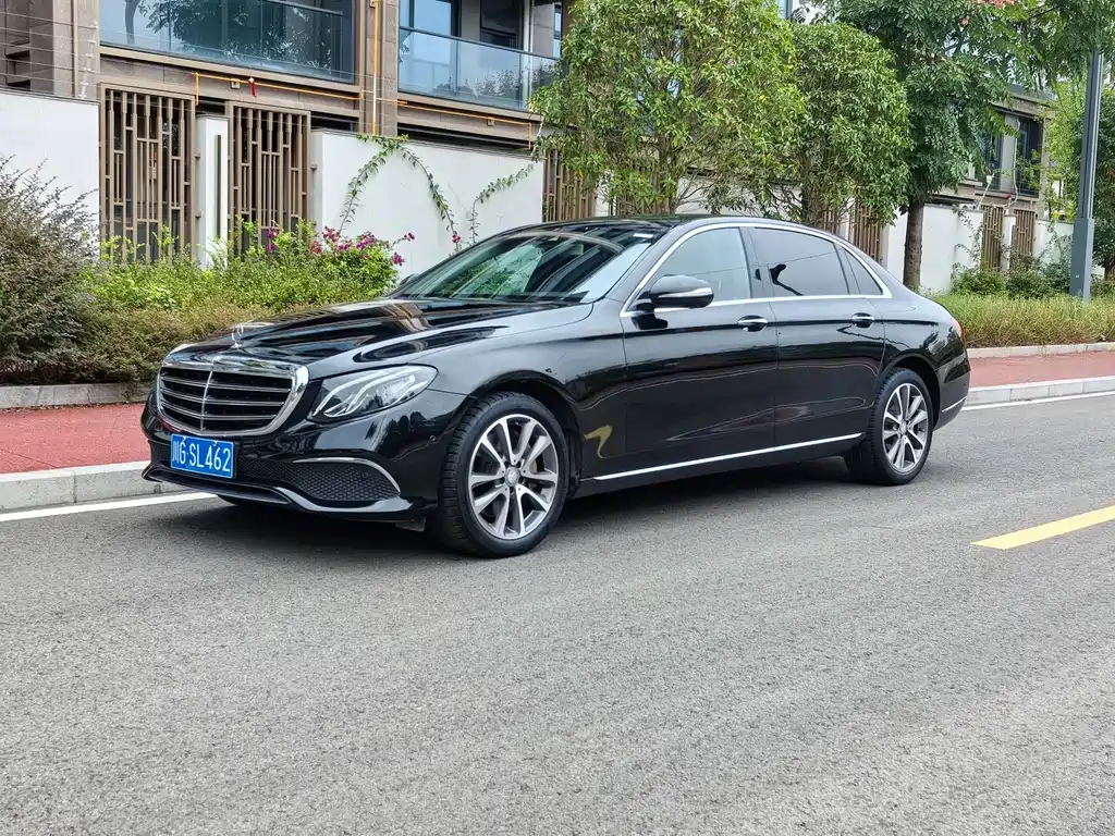 Mercedes-Benz E-Class 2016