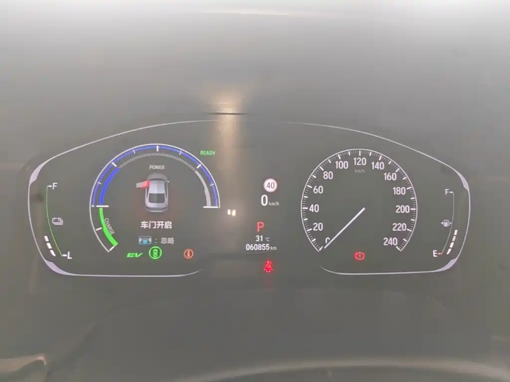 Honda Accord — миниатюра 12