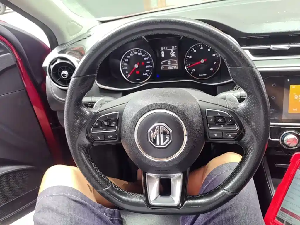 MG MG6 — миниатюра 11