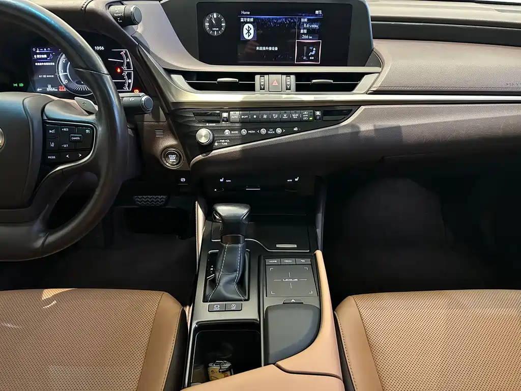 Lexus ES — миниатюра 8