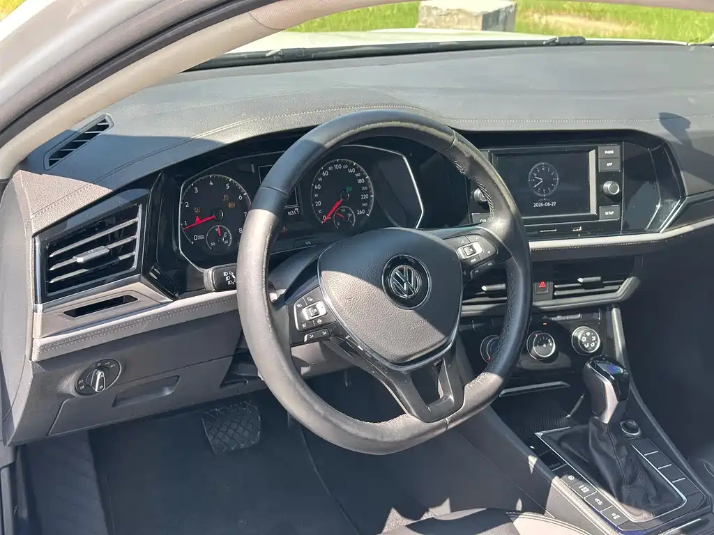 Volkswagen Sagitar — миниатюра 7