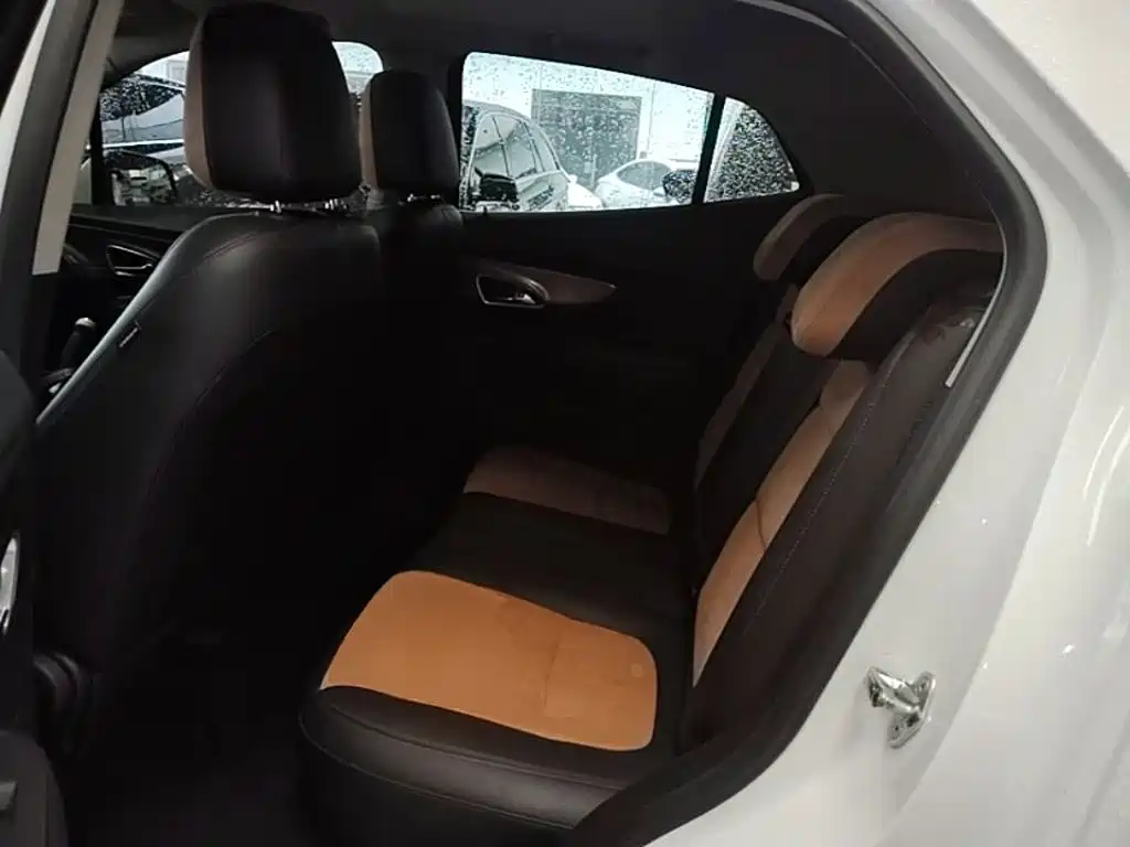 Buick Encore — миниатюра 17