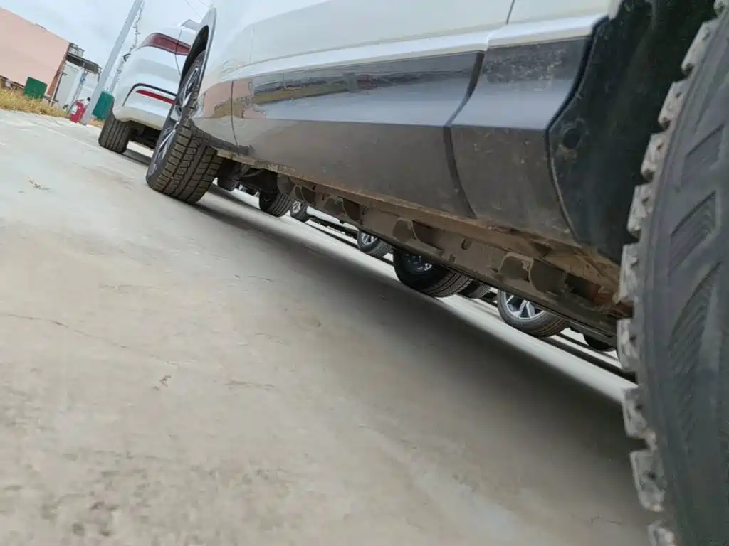 Roewe D5X DMH — миниатюра 21