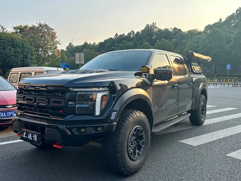 Ford F-150 Raptor