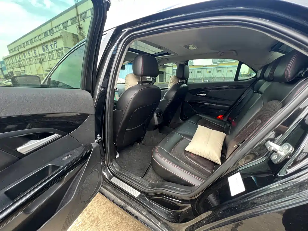 BAIC Senova D70 — миниатюра 12