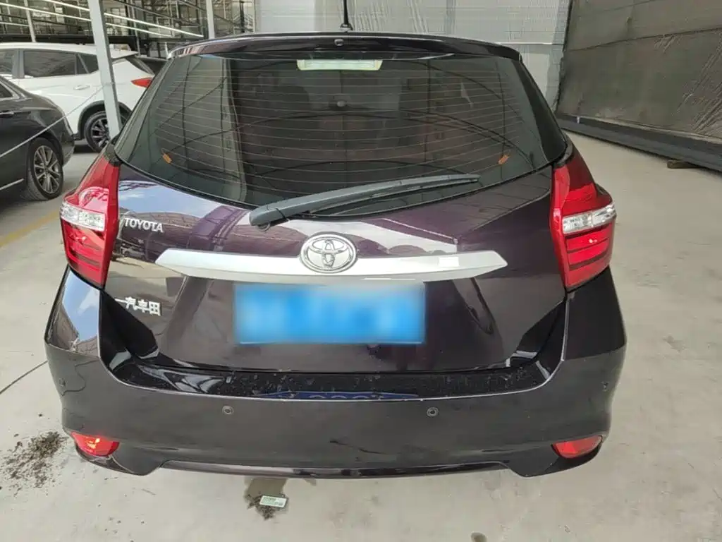Toyota Vios FS — миниатюра 6