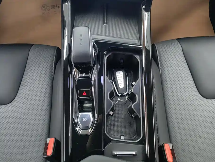 GEELY AUTOMOBILE BOYUE