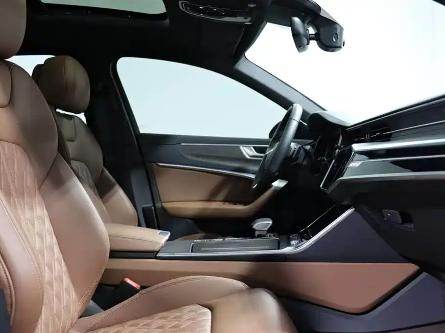 Audi A6L 2025 45 TFSI quattro