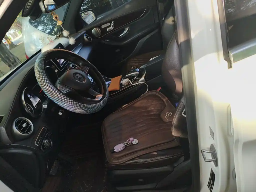 Mercedes-Benz GLC — миниатюра 8