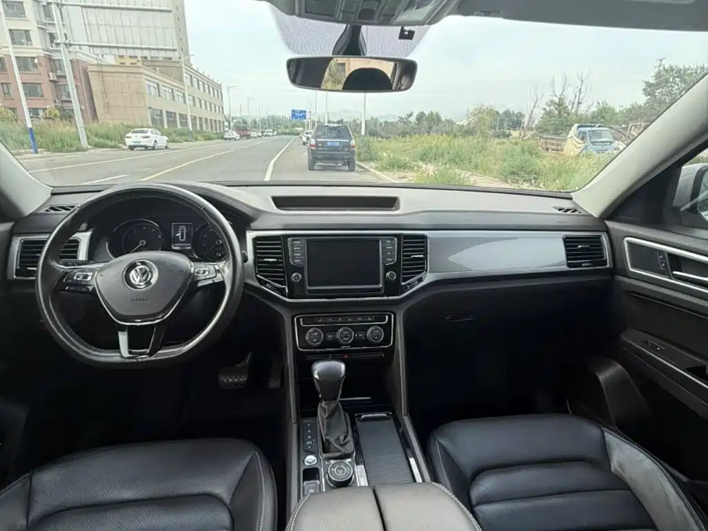 Volkswagen Teramont — миниатюра 15