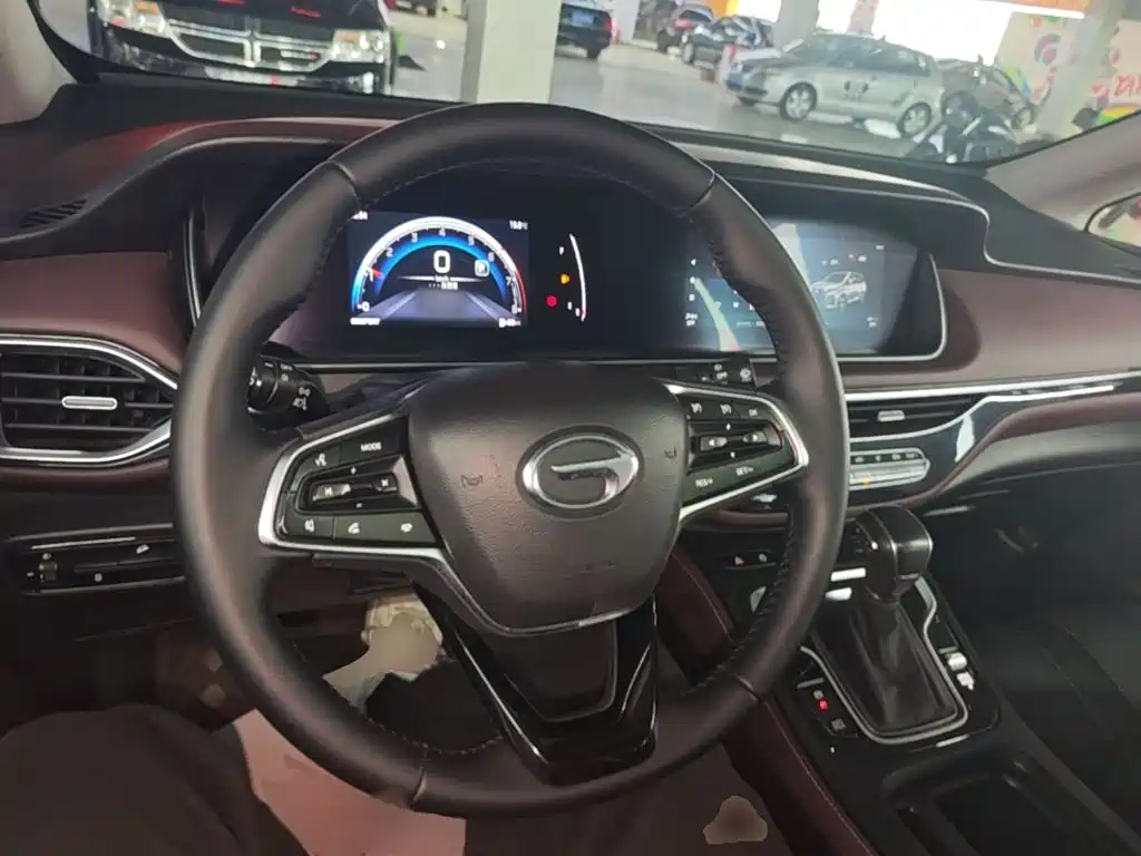 GAC Motor Trumpchi M6 — миниатюра 10