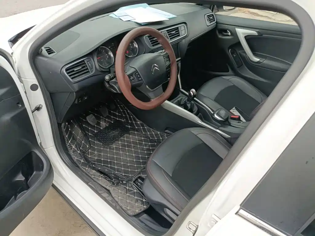 Citroen C3-XR — миниатюра 16