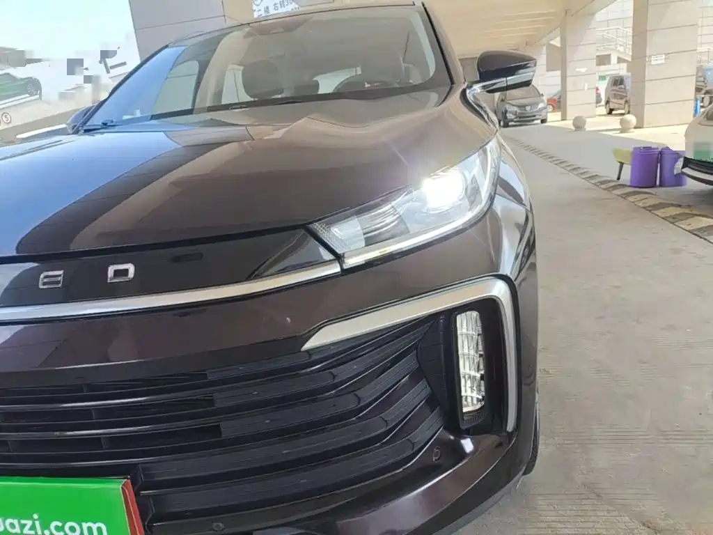 Exeed Lingyun — миниатюра 24