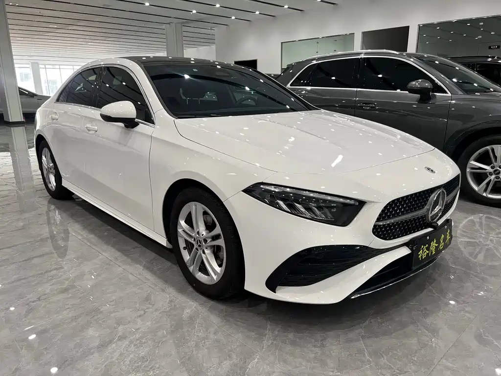 Mercedes-Benz A-Class A 2023 A 180 L