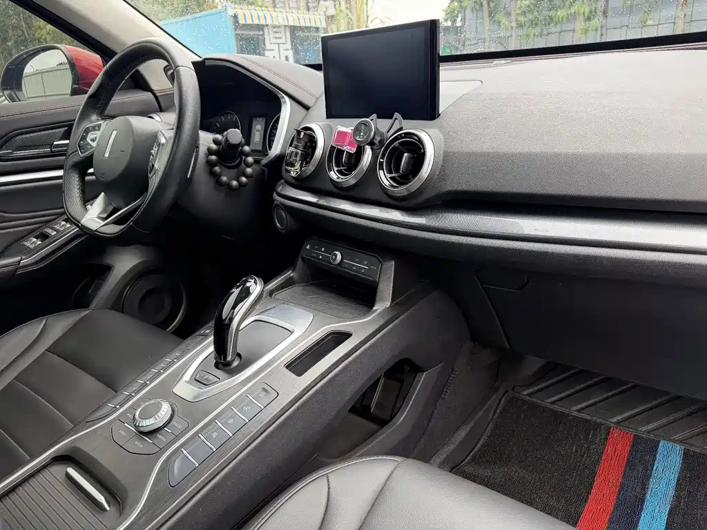 Wey Wey VV5 — миниатюра 17